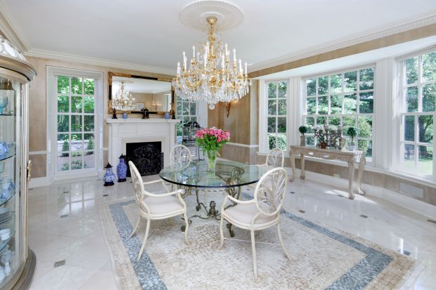 DP_AppleTree dining room.jpg